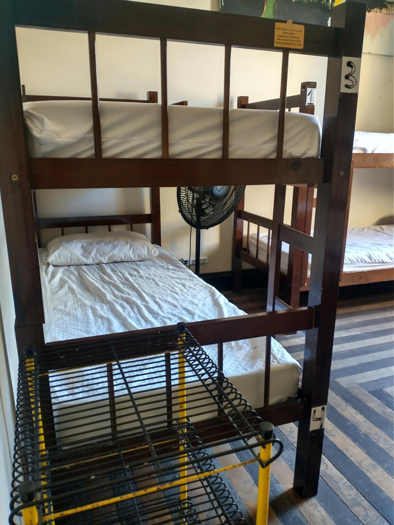 Guanaani Hostel ヴィトーリア エクステリア 写真