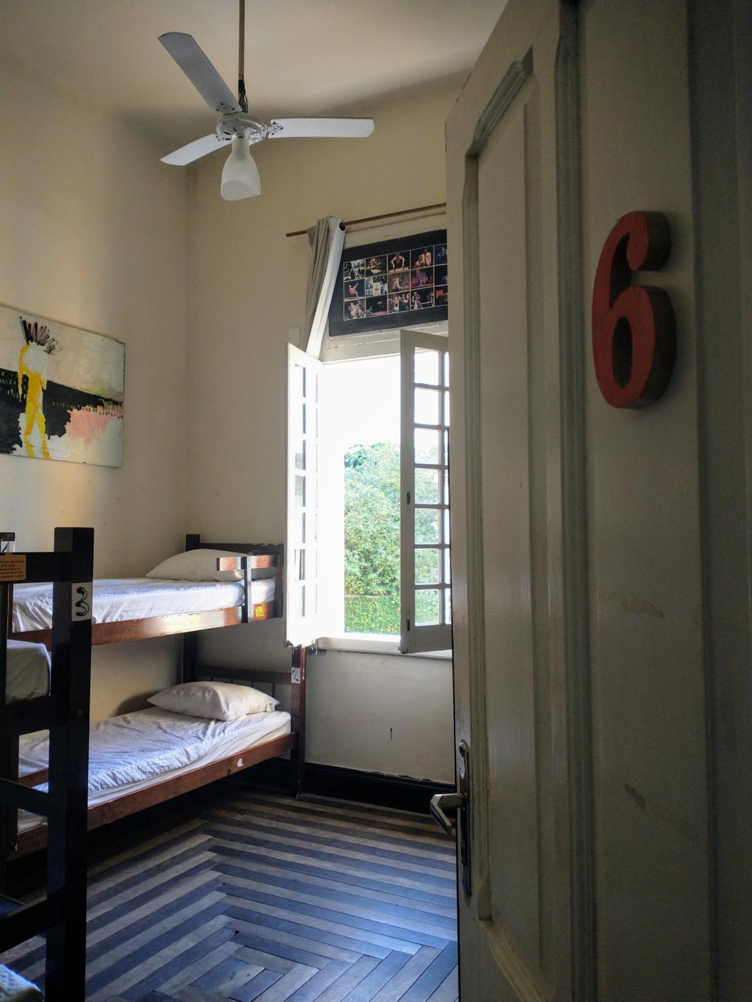 Guanaani Hostel ヴィトーリア エクステリア 写真